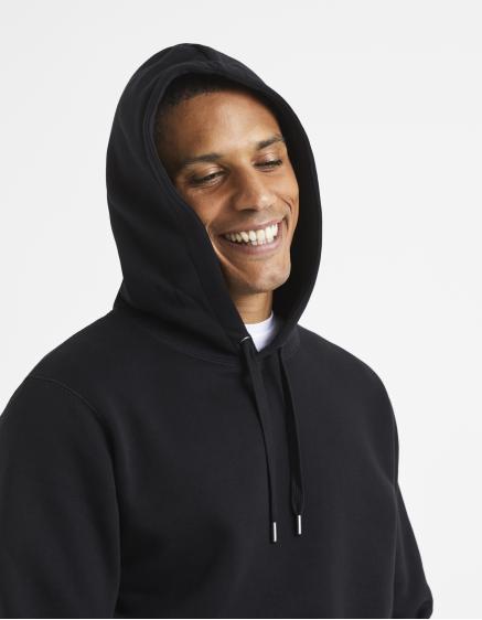 Vesix kapucnis pulóver