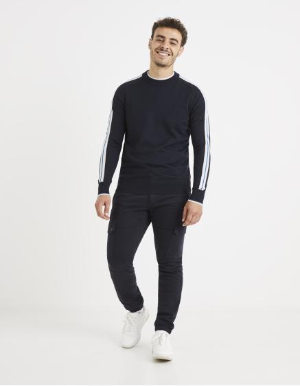 Vlnený sveter Veritas s pruhmi