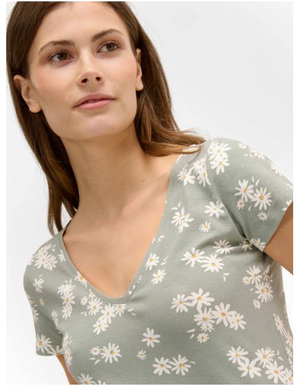 Světle zelené květované tričko