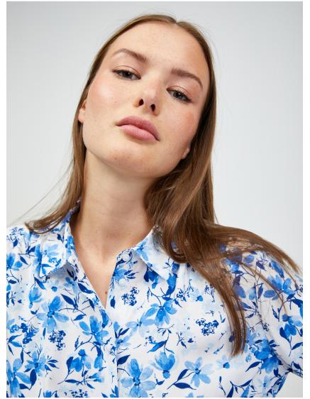 Bílo-modrá květovaná košile s uzlem