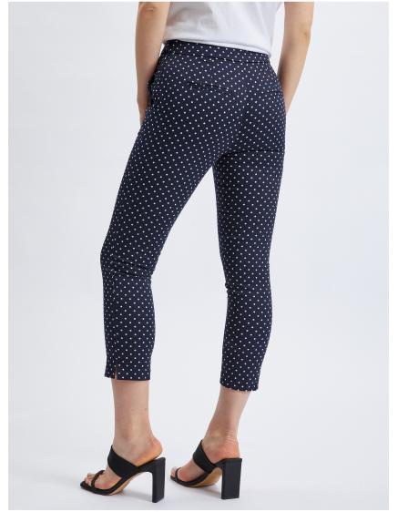 Tmavě modré dámské tříčtvrteční puntíkované kalhoty
