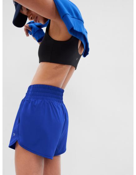 Šortky GapFit s vysokým pásom