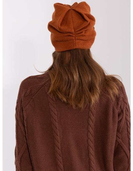 Dámská čepice s nášivkou DAMA světle hnědá