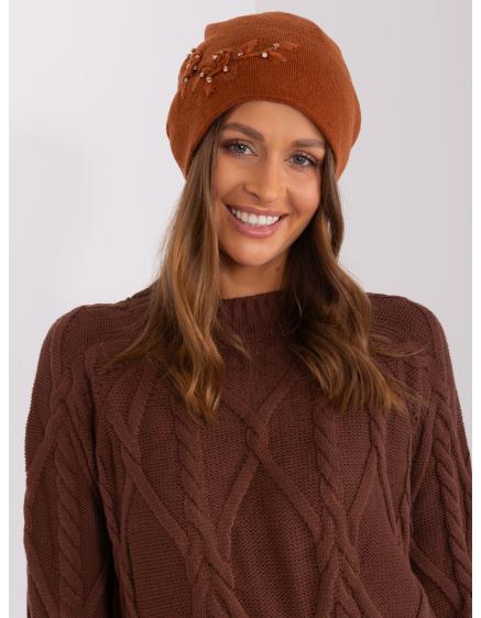 Dámská čepice s nášivkou DAMA světle hnědá