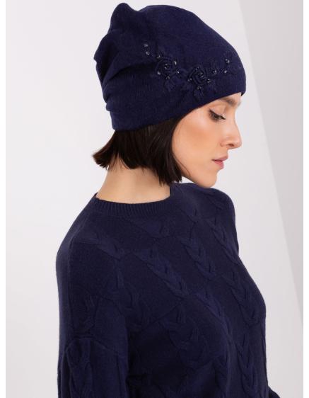 Női sapka PLETA applikációval tengerészkék színben