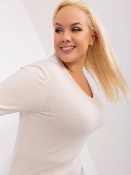 Dámsky plus size sveter s výstrihom do V ZEM svetlý béžový – fotografie produktu 4