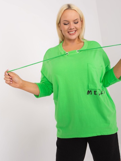 Női plus size blúz zsebekkel HOFA világoszöld