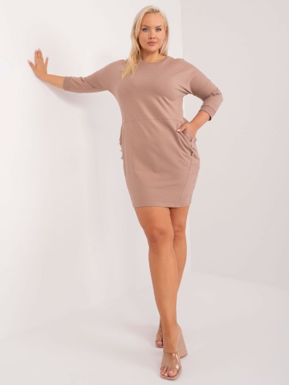 Női plus size ruha zsebekkel sötét bézs