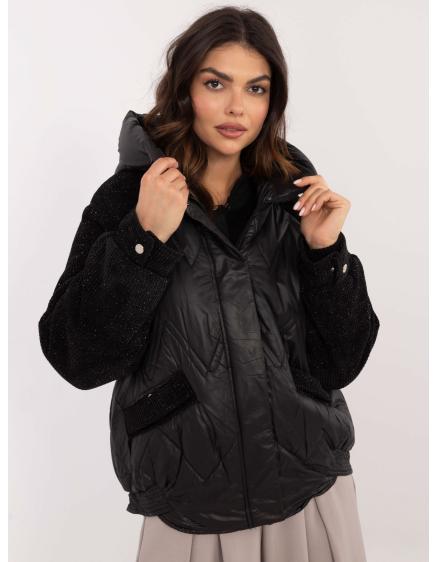 Fekete átmeneti kabát csillogó szálakkal