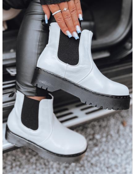 Női magas talpú STEPBACK csizma fehér