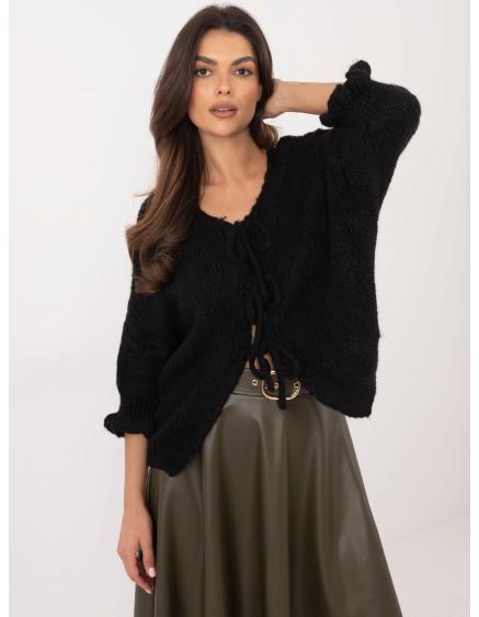 Černý oversize svetr se zavazováním vpředu
