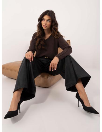 Fekete női öko bőrnadrág övvel