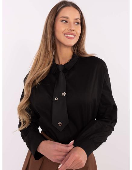 Čierna košeľa s volánom