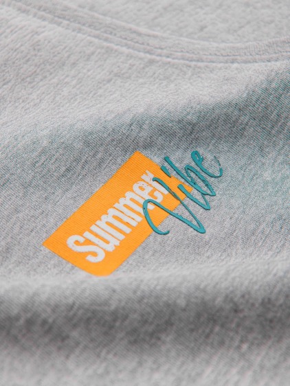 Pánske bavlnené tielko s potlačou Summer Vibe - sivé V3 – fotografie produktu 5