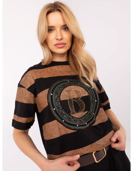 Černé tričko s pruhovaným potiskem a aplikacemi