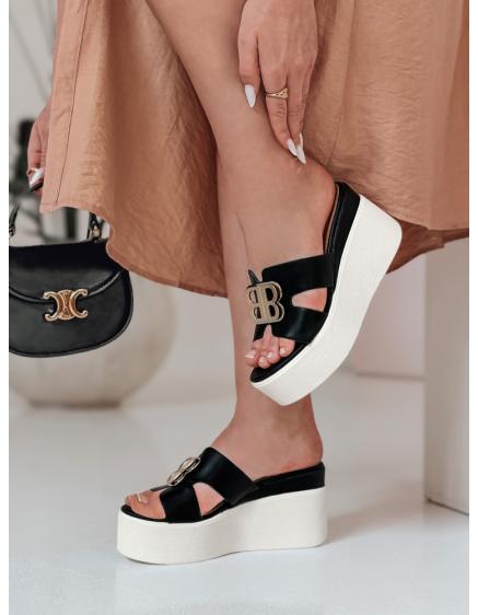 Dámské pantofle na platformě PLATSIMA černé