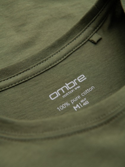 Pánské klasické bavlněné tričko BASIC – khaki V6 OM-TSBS-0236 – fotografie produktu 6