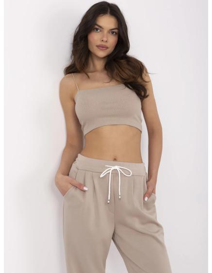 Bézs nadrág egyenes szárral