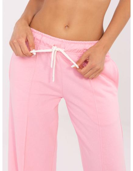Světle růžové teplákové kalhoty s prošíváním