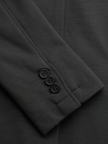 Pánské elegantní slim fit pletené sako s klopami, tmavě šedé – fotografie produktu 10