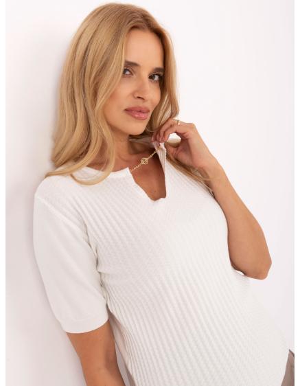 Svetlo béžový dámsky oversized sveter s viskózou