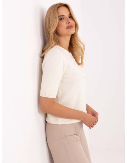 Svetlo béžový dámsky sveter s perličkami