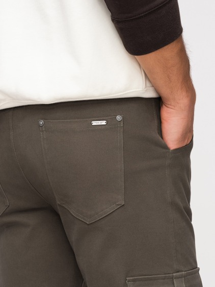 Férfi egyenes szárú cargo nadrág rugalmas szárvégekkel, sötétszürke – fotografie produktu 5