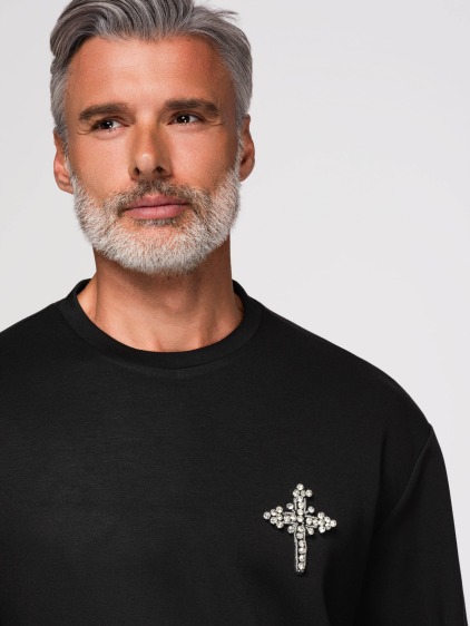 Férfi regular fit pulóver kerek nyakkivágással és kereszt díszítéssel, fekete – fotografie produktu 5