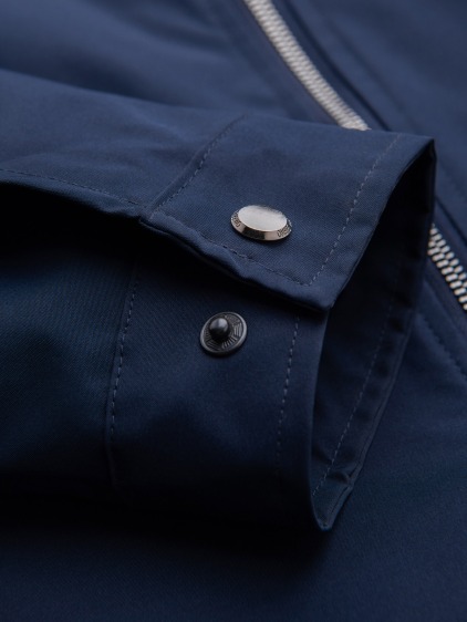 Pánská lehká přechodová zkrácená bunda Harrington regular fit s klasickým límcem, námořnická modrá – fotografie produktu 6