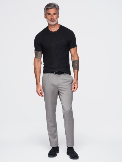 Férfi slim fit kötött póló rövid ujjal és plasztikus mintával, fekete – fotografie produktu 3