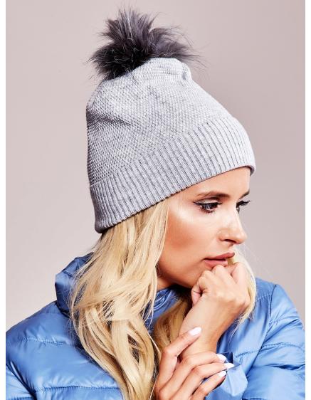 Női széles karimájú sapka szőrmés pomponnal szürke