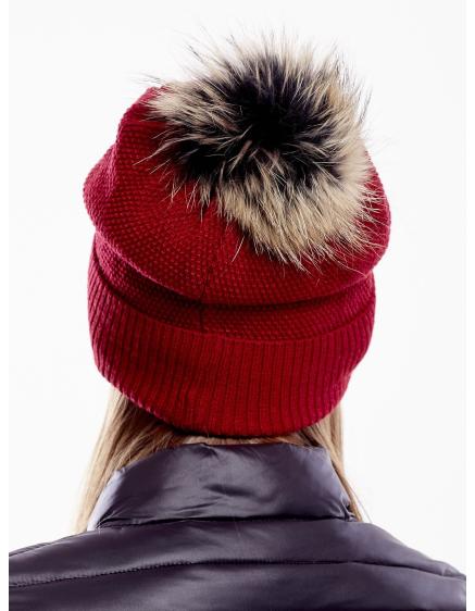 Női sapka húzózsinórral és karimával piros