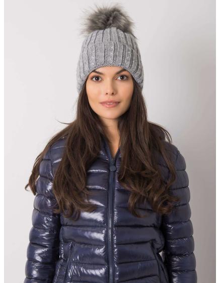 Dámska zimná čiapka s aplikáciou sivá