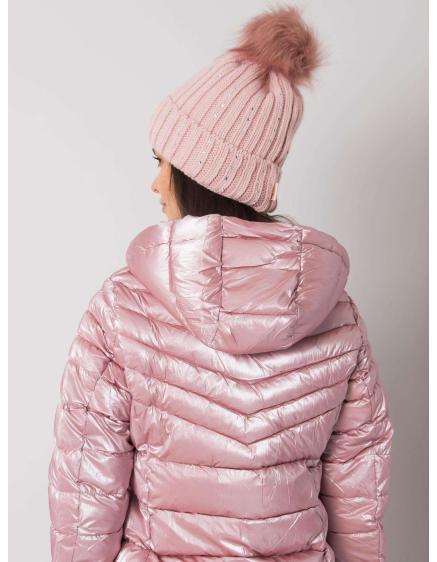Dámska zimná čiapka s aplikáciou svetloružová