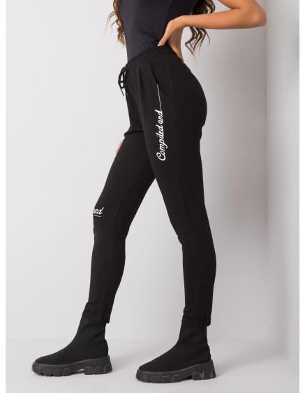 Női melegítőnadrág HAYLEE felirattal fekete