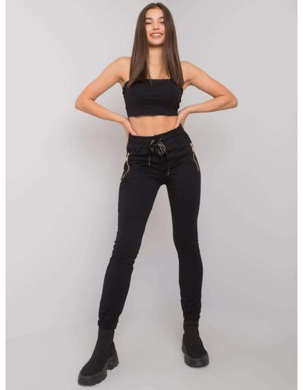 Női melegítőnadrág zsebekkel SHADIA fekete