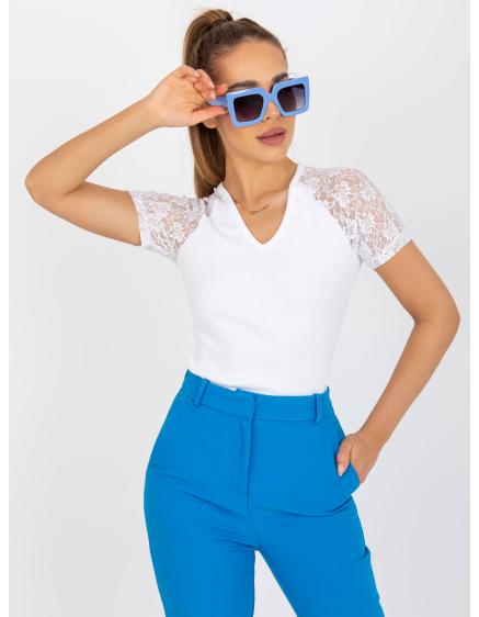 Női V-nyakú csíkos blúz RUE PARIS fehér